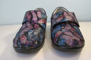 Alegria Shoes Women's 7.5 EU 38 Lauryn Feather Slip on Clogs LAU-885